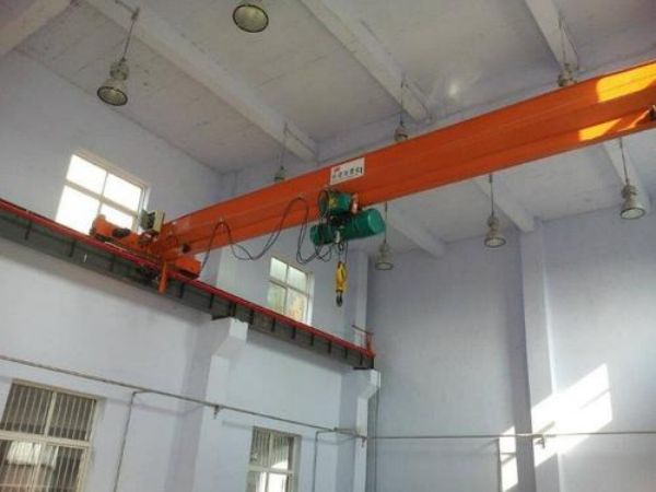 双清区吊车出租电话_导致吊装带损坏的四个原因
